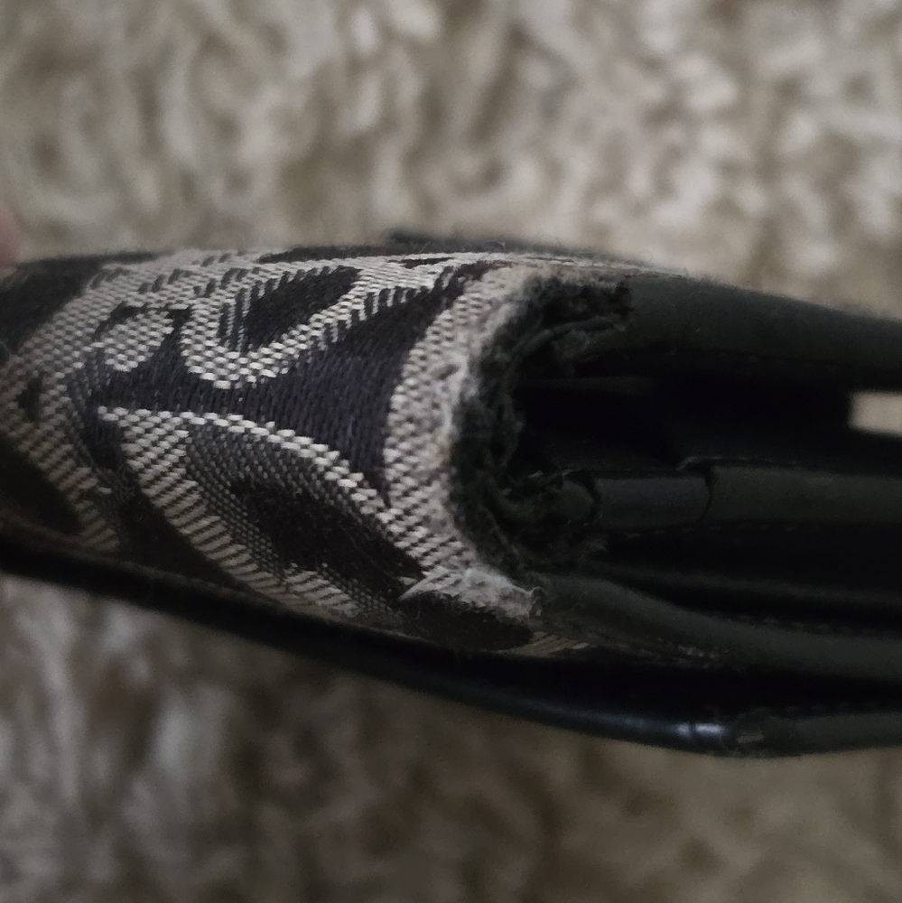 Dior Black and Cream Monogram Continental Wallet - Picture 9 of 16